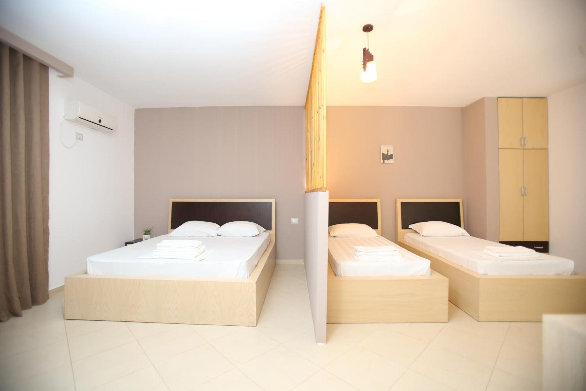 Tekb Rooms & Apartments Vlorë Exterior foto