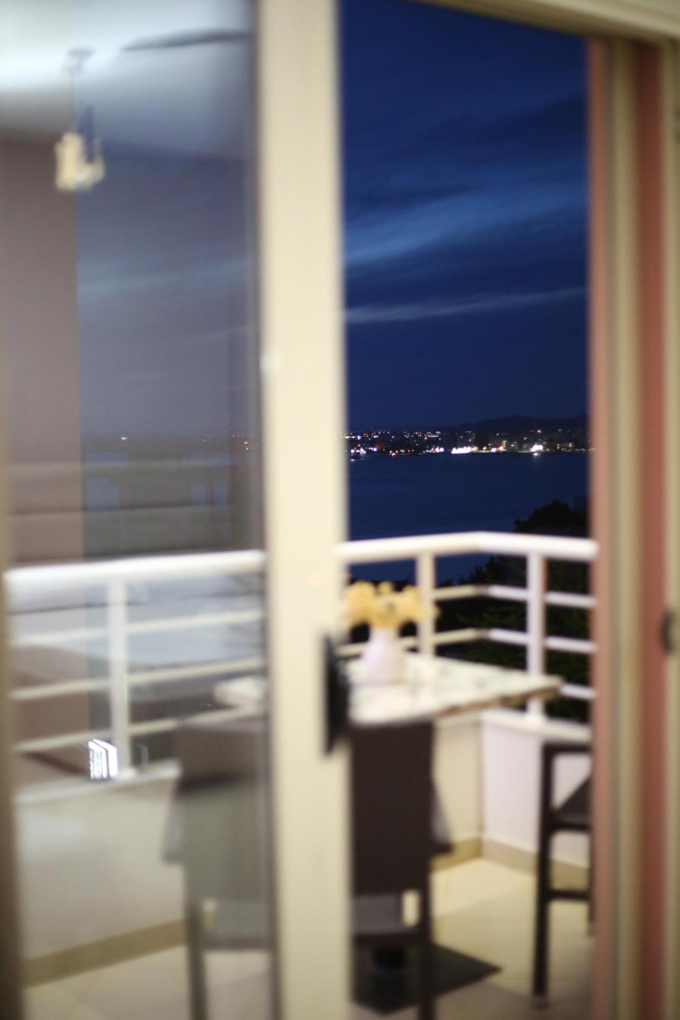 Tekb Rooms & Apartments Vlorë Exterior foto